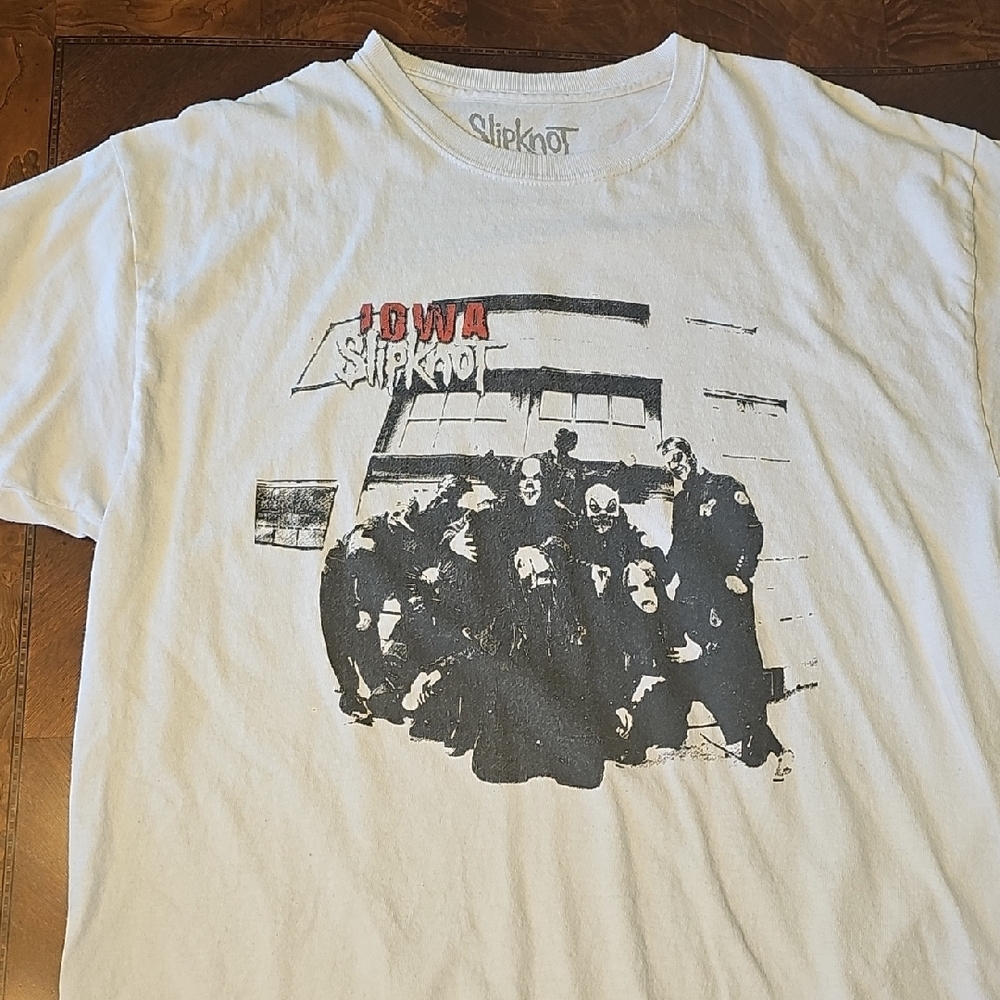 Slipknot White Graphic Short-Sleeve Band Tee